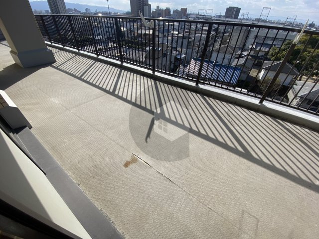 レジェーロ永和のバルコニー