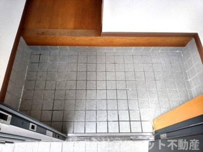 【エントランス】 | ヴィレッジ城北