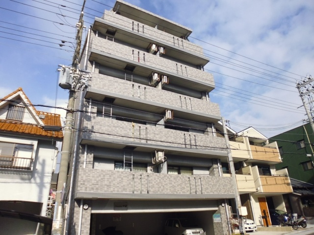 サンシャイン中道の外観