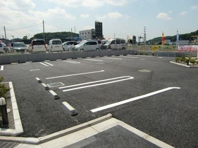 【駐車場】 | コリーヌアイ5