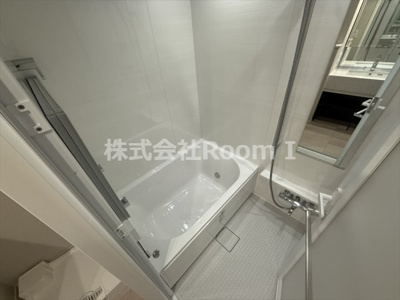 【浴室】 | グランドメゾン谷町四丁目 | きれいなお風呂です