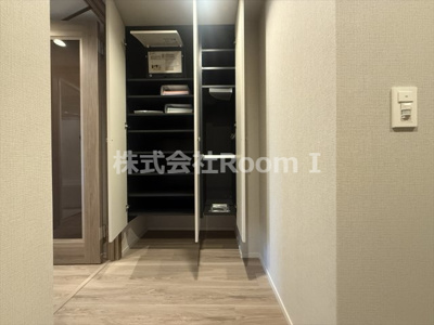 【玄関】 | グランドメゾン谷町四丁目 | 玄関です