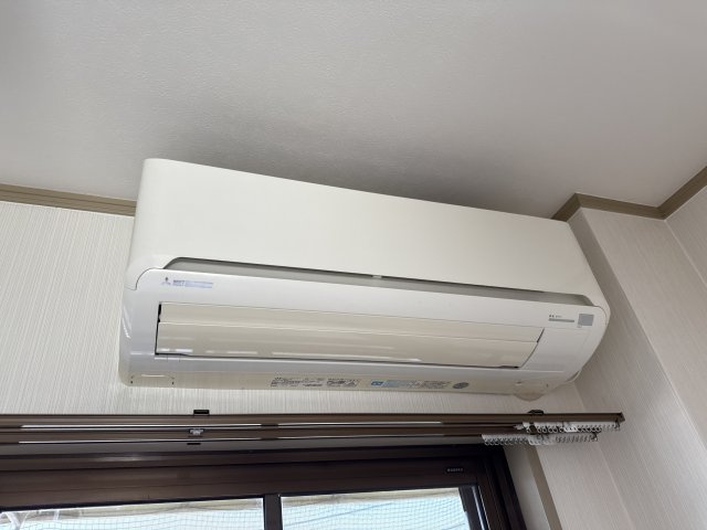 エル・オエステの設備