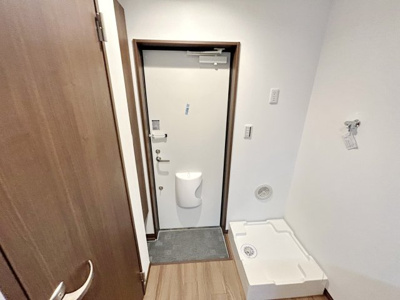 【玄関】 | ハウズライフ厚木二番館