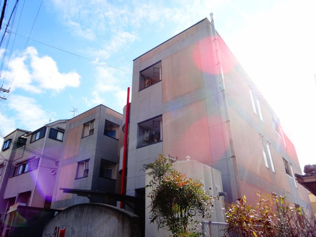 フェローズ21の外観