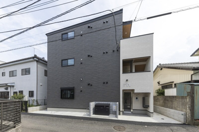 【外観】 | La  Luce　岩槻 | ★ネット無料★宅配BOX★オートロック★防犯カメラ★