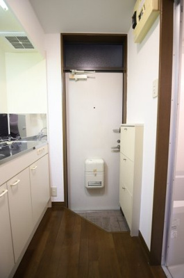 【玄関】 | ゲートウェイコート | 別号室の写真になります。現況優先。