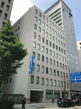 堺筋本町TFビルの外観|落ち着いた雰囲気の外観です