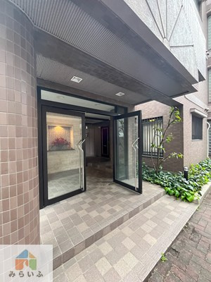 【エントランス】 | ラシエールR&I