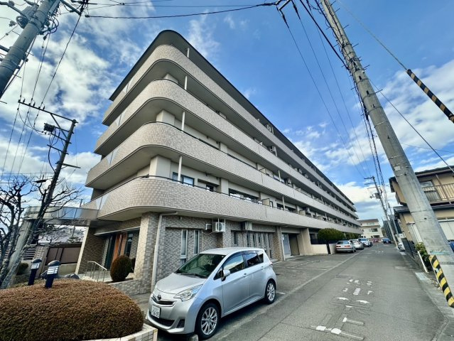 ライオンズマンション成田町の外観