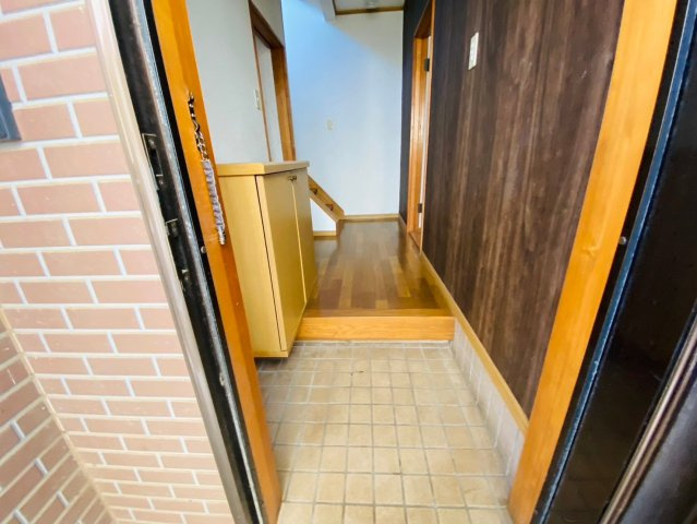 八街市四木　小柳アパートの玄関|102号室