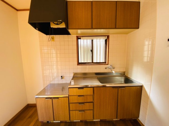 八街市四木　小柳アパートのキッチン|102号室