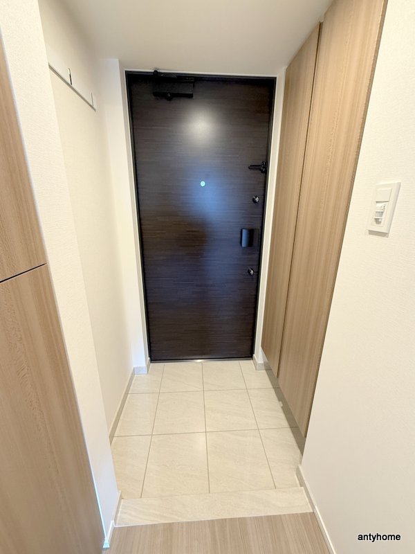 ザ・パークハビオ都島フロント　仲介手数料無料の玄関