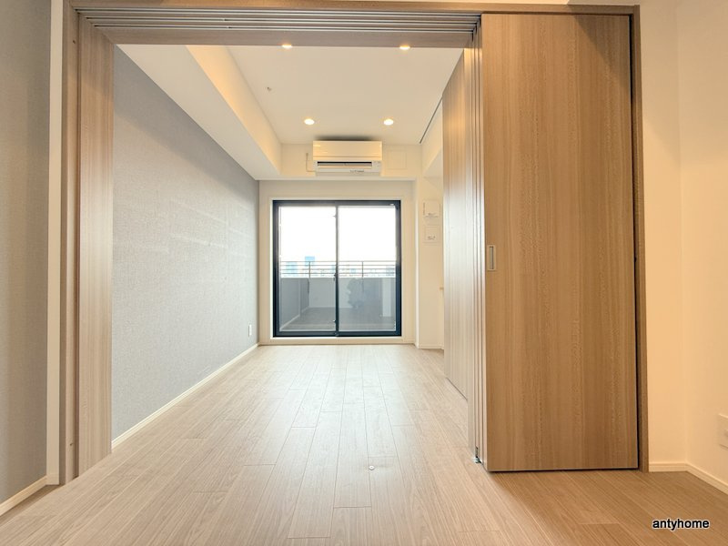 ザ・パークハビオ都島フロント　仲介手数料無料の居間・リビング