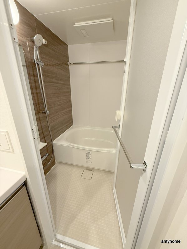 ザ・パークハビオ都島フロント　仲介手数料無料の浴室