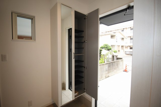 高須３丁目　新築戸建　の収納|玄関収納