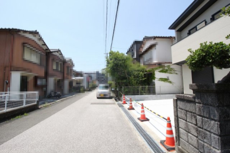 高須３丁目　新築戸建　の前面道路含む現地写真