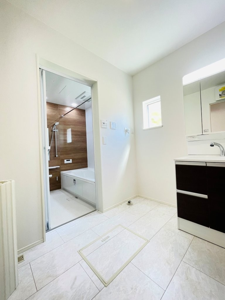 豊田市水源町24-1期　新築分譲住宅　全3棟　3号棟の脱衣所