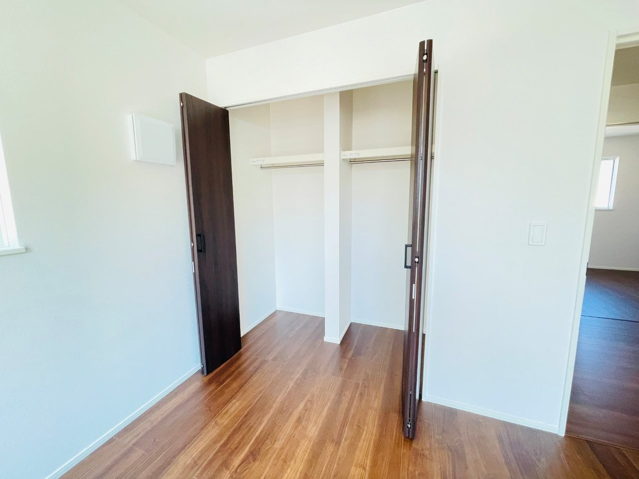 豊田市水源町24-1期　新築分譲住宅　全3棟　3号棟の収納|豊富な数のクローゼットには、衣類、日用品、家族の思い出まで大切に保管できます♪