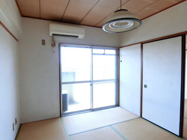 ハイツブライトの和室