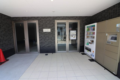 【エントランス】 | パーラム高殿