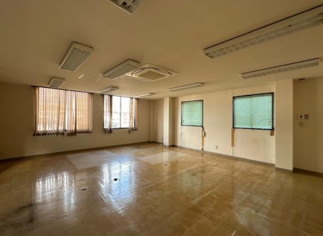 大津市梅林２丁目の事務所の内装