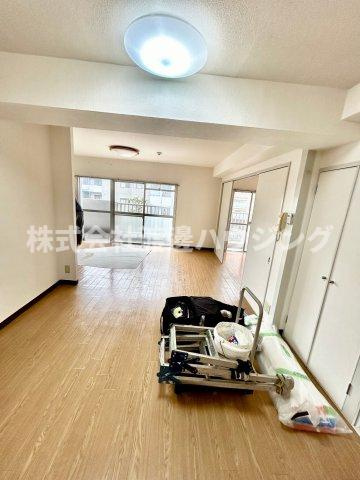 クローバーメゾン千里山の内装