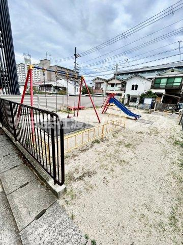 クローバーメゾン千里山のその他|すぐ横に公園ございます。