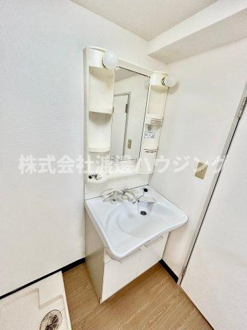 クローバーメゾン千里山の洗面所