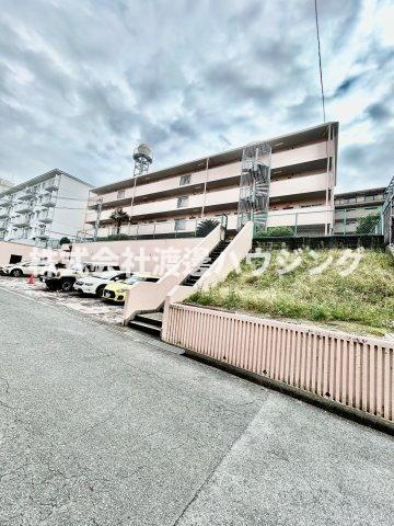 テラジハイツ1号館の外観