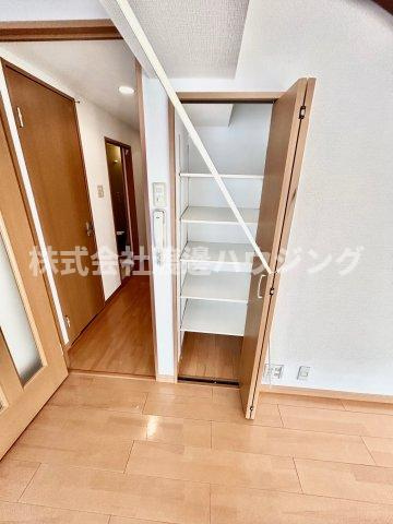 テラジハイツ1号館の収納
