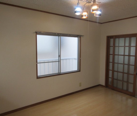 星ヶ丘アパートメントの居間・リビング