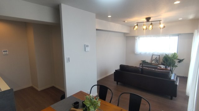 【居間・リビング】蒲生ローヤルコーポ 