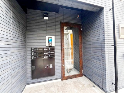 【エントランス】 | LATINA-ラティナ-