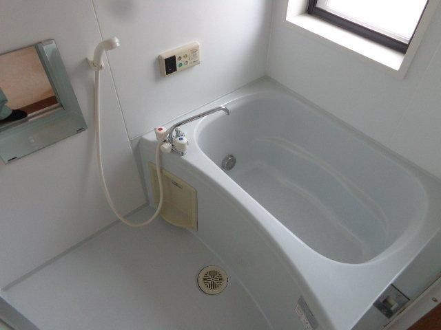 レジデンスまほろばＧ棟の浴室