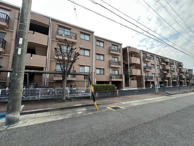 シティコーポ春里の現況写真|スーパー、コンビニも徒歩圏内☆