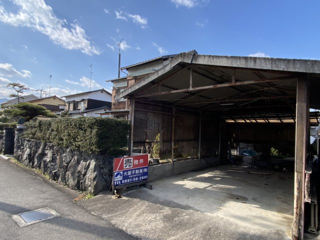 西条市新市　売土地の外観