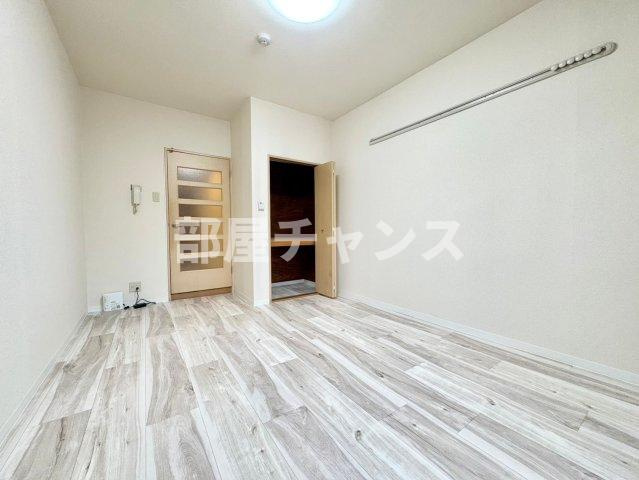 セントラルハイツ東別院の寝室