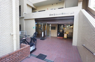 【エントランス】