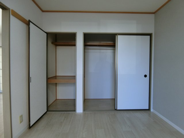 メゾンリヴェール　C棟の収納
