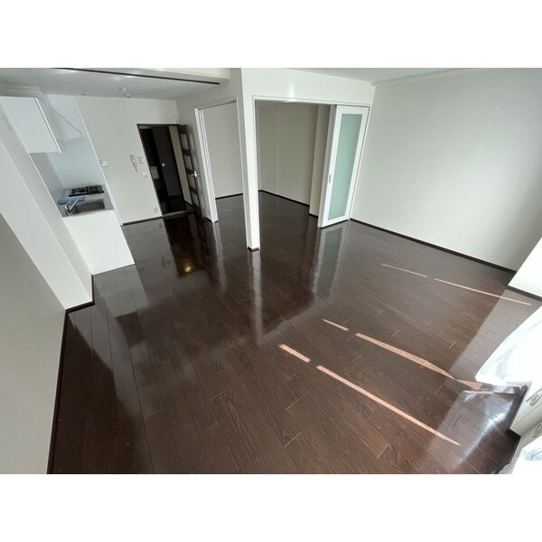 ハウゼケイ魚崎のロビー