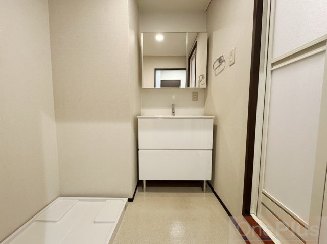 ハウゼケイ魚崎の洗面所