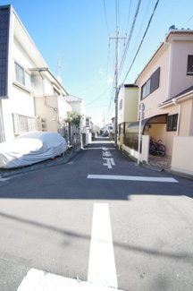 【前面道路含む現地写真】