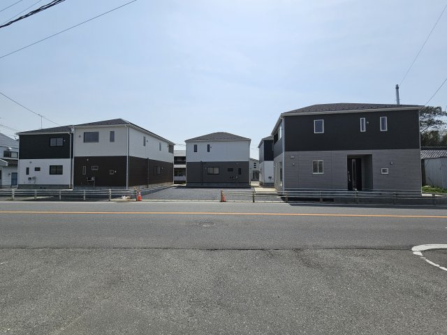 新築戸建・建売　いわき市仁井田町第2　Cradle garden　全5棟の前面道路含む現地写真