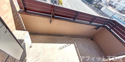 【バルコニー】 | 夢番地燦番館