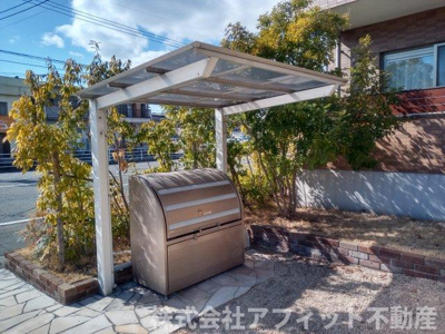 【外観】 | 夢番地燦番館 | 敷地内ゴミ置き場