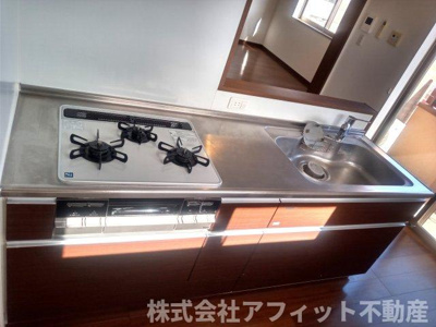 【キッチン】 | 夢番地燦番館 | 三口ガスコンロ