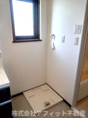 【その他】 | 夢番地燦番館 | 室内洗濯機置き場