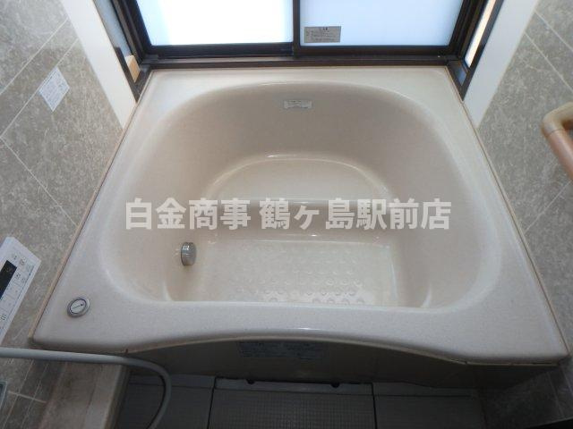 鶴ヶ島市中新田中古戸建の浴室
