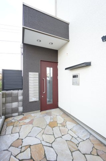 【エントランス】